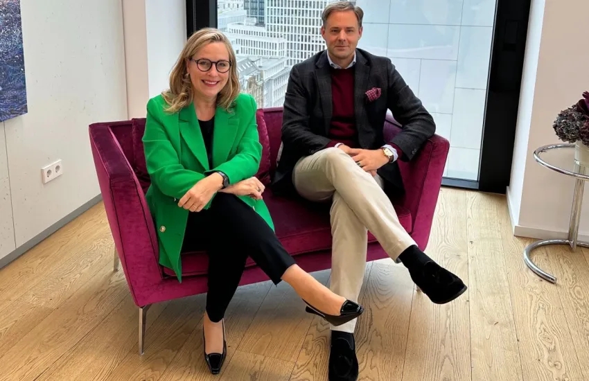 Isabel Hartung mit Dr. Marco Henry Neumueller