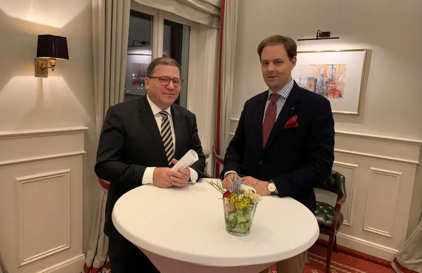 Prof. Dr. Günther Strunk mit Dr. Marco Henry Neumueller