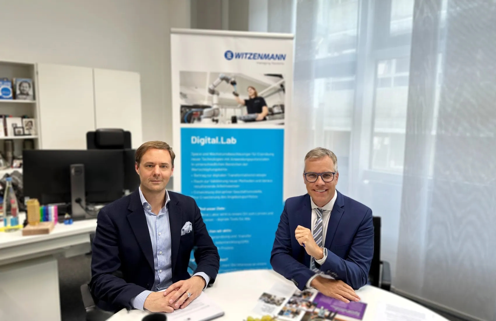 Dr. Marco Henry Neumueller mit Philip Alexander Paschen
