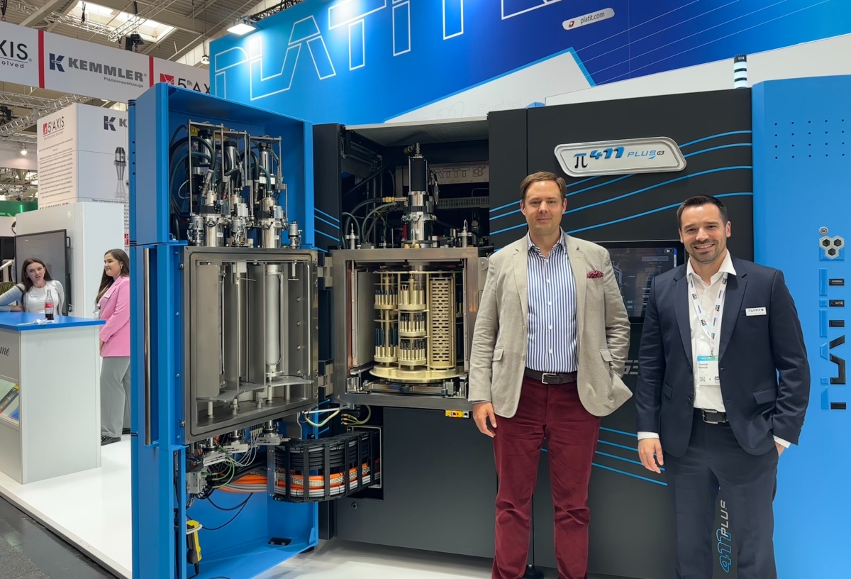 Dr. Marco Henry Neumueller mit Dr. Dominik Bloesch